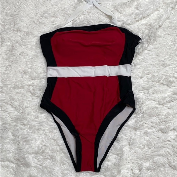🌼 Onepiece Swimsuit Red NEW - Picture 2 of 6